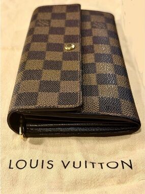 Louis Vuitton Damier Ebene Long Fold Wallet